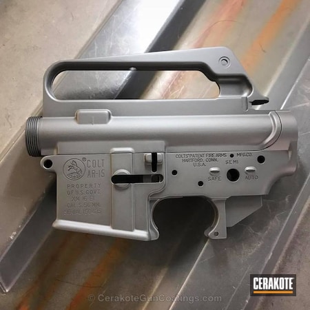 Powder Coating: SIG™ DARK GREY H-210,Upper / Lower,Colt AR