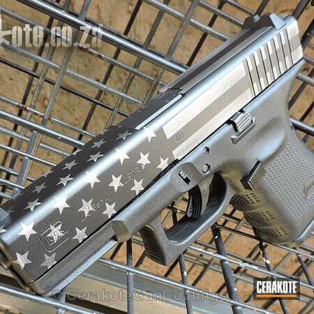 Powder Coating: Graphite Black H-146,Glock,Distressed,Handguns,Glock 23,American Flag,Battleworn,Titanium H-170,Distressed American Flag