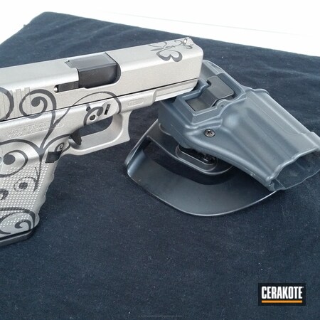 Powder Coating: Glock,Stencil,Pistol,Armor Black H-190,Scroll Pattern,Gun Metal Grey H-219,Heart