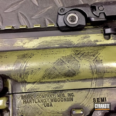 Powder Coating: Graphite Black H-146,BCM Rifle Company,Noveske Bazooka Green H-189,Tactical Rifle,Weathered
