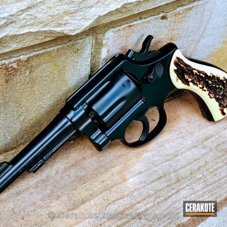 Powder Coating: Graphite Black H-146,Smith & Wesson,Revolver,Restoration