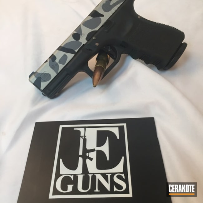 Cerakoted: Glock 19,Shimmer Aluminum H-158,MultiCam,Graphite Black H-146,Gun Metal Grey H-219,Pistol,Glock