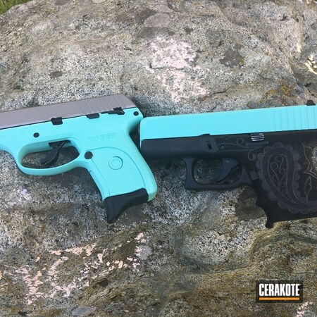 Powder Coating: Glock,Robin's Egg Blue H-175,Pistols,Stippled