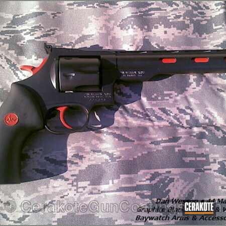Powder Coating: Graphite Black H-146,Dan Wesson,Revolver,FIREHOUSE RED H-216