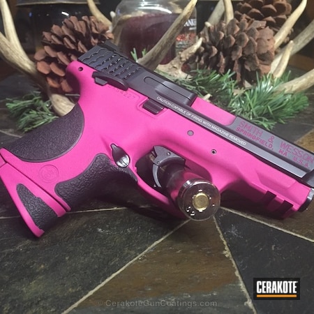 Powder Coating: Graphite Black H-146,Ladies,Girls Gun,SIG™ PINK H-224,Pistol,M&P