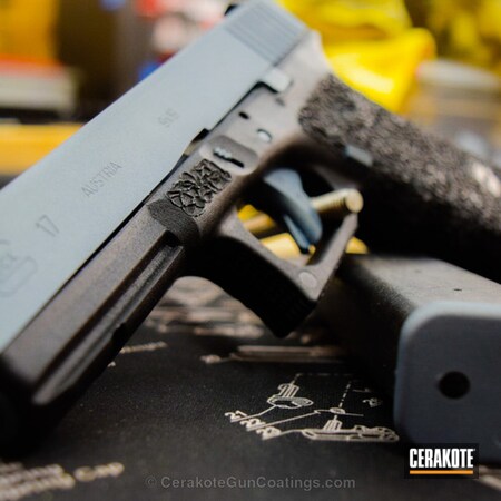 Powder Coating: Glock,Handguns,Pistol,Blue Titanium H-185,Gun Metal Grey H-219,Stippled
