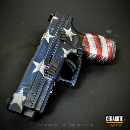 Powder Coating: Bright White H-140,NRA Blue H-171,Handguns,Pistol,Springfield XD,Springfield Armory,American Flag,FIREHOUSE RED H-216,Stars and Stripes,Distressed American Flag