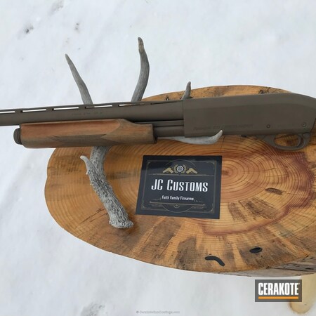 Powder Coating: Pump-action Shotgun,Refinished,MAGPUL® FLAT DARK EARTH H-267,Remington 870 Magnum