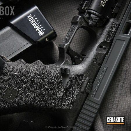 Powder Coating: Glock,Two Tone,Sniper Grey H-234,Stippled