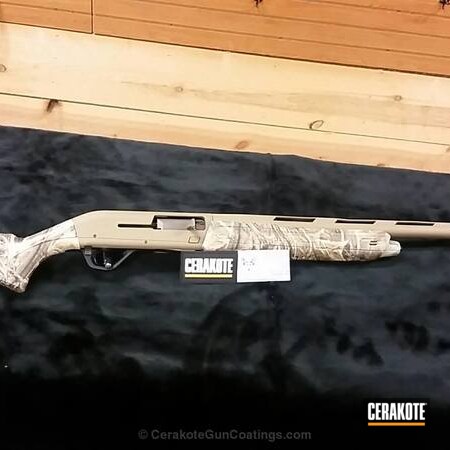 Powder Coating: 12 Gauge,Shotgun,Winchester,Winchester SX4,Coyote Tan H-235