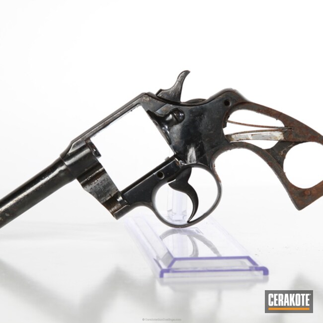 Cerakoted: Graphite Black H-146,Revolver,Colt,Restoration