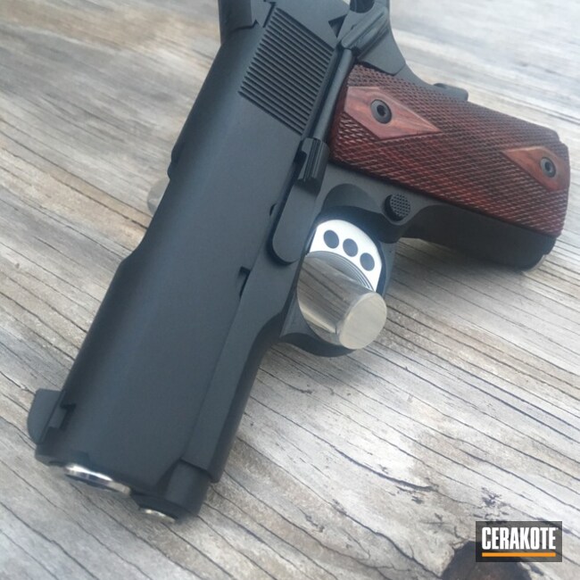 Cerakoted: Graphite Black H-146,Colt,Satin Aluminum H-151,Pistol,1911,Colt 1911 Defend