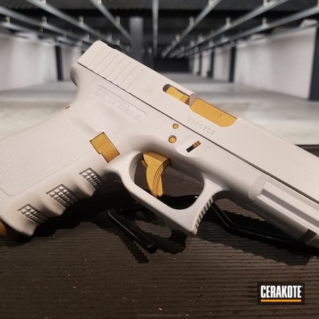 Powder Coating: Bright White H-140,Glock,Two Tone,Pistol,Gold H-122,Glock 19