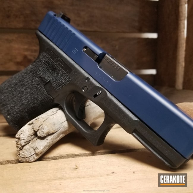 Cerakoted: Glock 19,Two Tone,KEL-TEC® NAVY BLUE H-127,Pistol,Glock