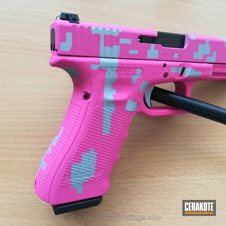 Powder Coating: Glock,Ladies,Crushed Silver H-255,Pistol,Digital Camo,Glock 17,Prison Pink H-141
