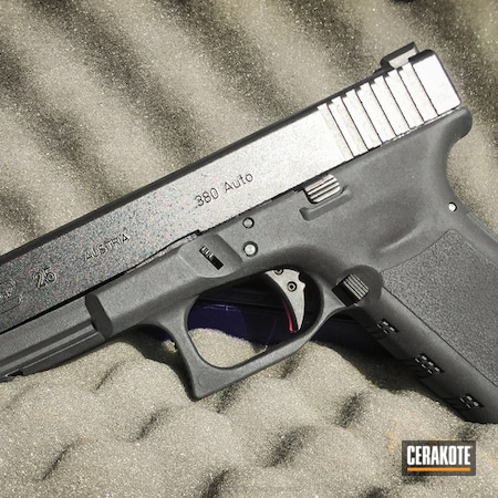 Powder Coating: Glock,Two Tone,Pistol,MAGPUL® STEALTH GREY H-188