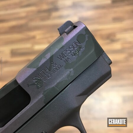 Powder Coating: Smith & Wesson M&P,Smith & Wesson,GunCandy,Cheshire cat,GLOCK® GREY H-184,Alice in Wonderland Theme,Pistol,HIGH GLOSS ARMOR CLEAR H-300,We’re all mad here,Glock Grey H-184,GunCandy Mongoose