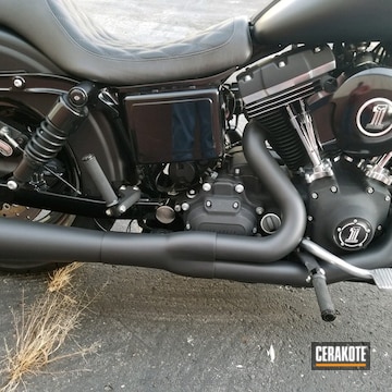 Cerakoted Harley Davidson Motorcycle Exhaust Coated In H-109 Gloss Black