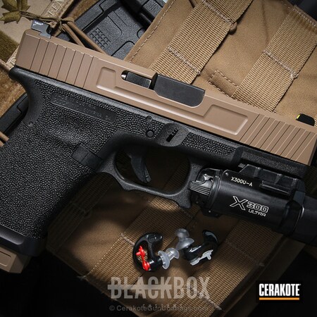 Powder Coating: Glock,Two Tone,Pistol,Glock 19,Stippled,MAGPUL® FLAT DARK EARTH H-267