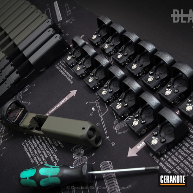 Cerakoted: Glock,MAGPUL® O.D. GREEN H-232,Pistols