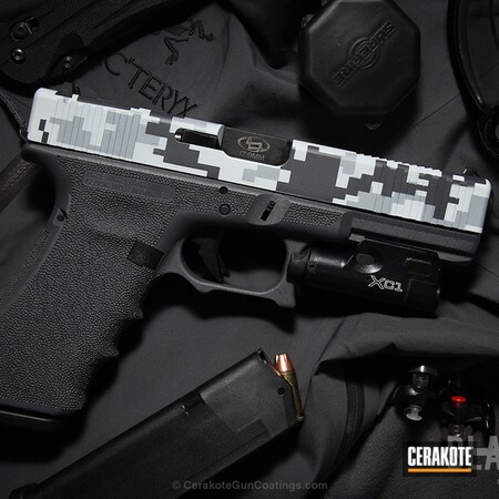 Powder Coating: Glock,Snow White H-136,Pistol,BATTLESHIP GREY H-213,SIG™ DARK GREY H-210,Digital Camo,Stippled,Glock 17