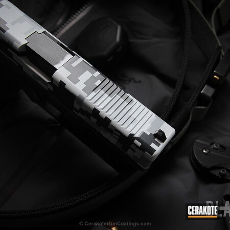Powder Coating: Glock,Snow White H-136,Pistol,BATTLESHIP GREY H-213,SIG™ DARK GREY H-210,Digital Camo,Stippled,Glock 17