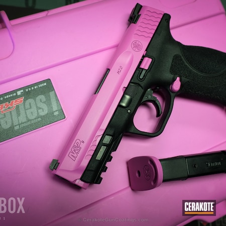 Powder Coating: Smith & Wesson M&P,Smith & Wesson,Two Tone,Snow White H-136,SIG™ PINK H-224,Pistol,Custom Mix