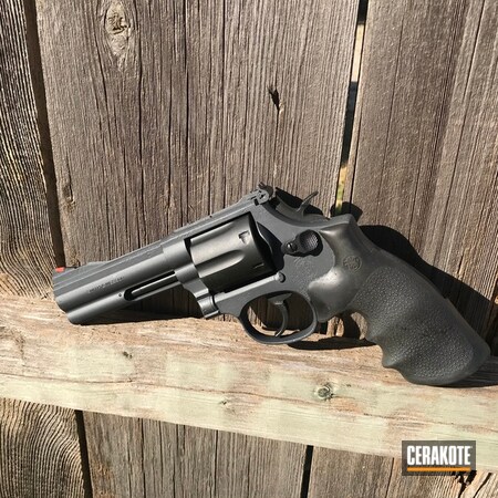 Powder Coating: Smith & Wesson,S&W 686,Bi-Tone,Armor Black H-190,Revolver,Sniper Grey H-234,S&W