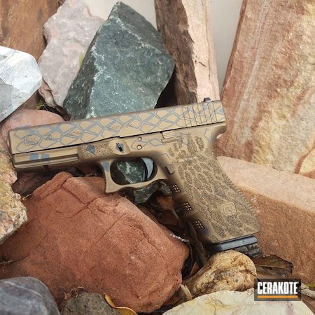 Powder Coating: Glock 20,Glock,10mm,Pistol,Dragon Scale Camo,Custom Design,Sniper Grey H-234,Burnt Bronze H-148,Stippled