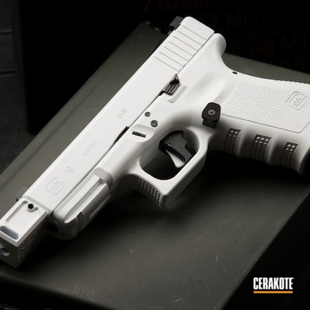 Powder Coating: Glock,Pistol,Apex Trigger,Stormtrooper White H-297,Glock 19
