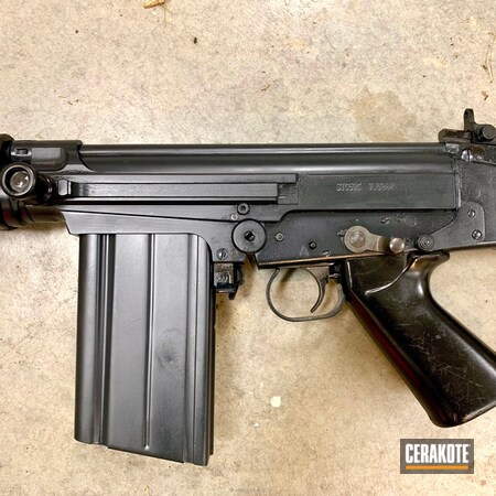 Powder Coating: Old Gun,7.62x51,Cerakote Elite Series,FN FAL,Midnight E-110,Tactical Rifle