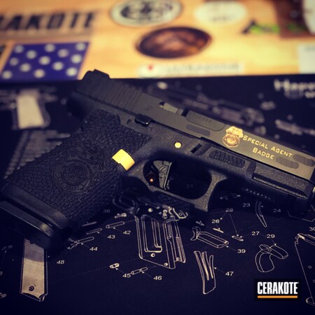Powder Coating: Glock,Pistol,US Army,Gold H-122,Armor Black H-190,Glock 19,Stippled