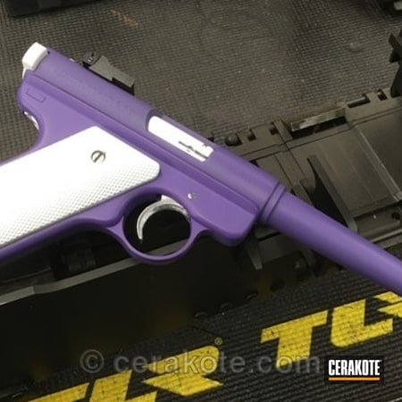 Powder Coating: Two Tone,Target Shooting,Snow White H-136,Wild Purple H-197,Custom Grips,Ruger,Target Pistol,Ruger MK1