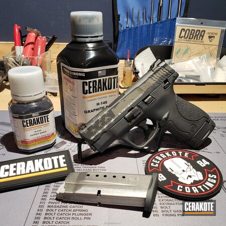 Powder Coating: Graphite Black H-146,Smith & Wesson,Tattered Flag,Pistol,Sniper Grey H-234,American Flag