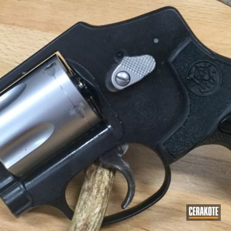 Powder Coating: Graphite Black H-146,Smith & Wesson,Two Tone,Revolver,Smith & Wesson 642,S&W 642