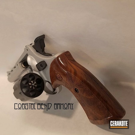 Powder Coating: Graphite Black H-146,Satin Aluminum H-151,Two Tone,Revolver,Rossi USA
