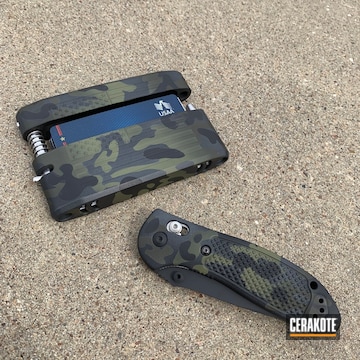 Cerakoted Matching Multicam Knife And Wallet