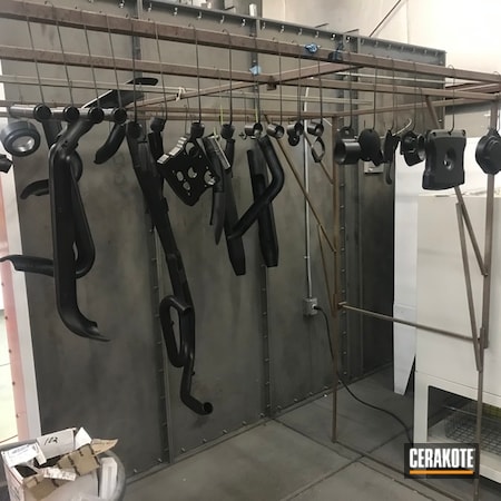 Powder Coating: Graphite Black H-146,Magazines,Commercial,Bulk,Business,MAGs