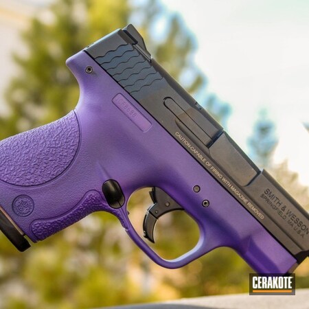 Powder Coating: Smith & Wesson M&P,Graphite Black H-146,Smith & Wesson,Two Tone,Pistol,Bright Purple H-217