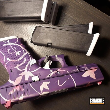Powder Coating: Glock,Pistol,Stormtrooper White H-297,Glock 19,Custom Camo,Bright Purple H-217,Prison Pink H-141