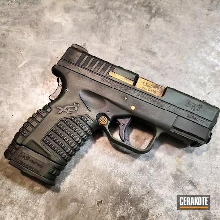 Powder Coating: 9mm,Distressed,Pistol,Gold H-122,Armor Black H-190,Springfield XD,Springfield Armory,JESSE JAMES EASTERN FRONT GREEN  H-400,Daily Carry,Battleworn