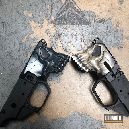 Powder Coating: Bright White H-140,Spike's Tactical The Jack,Spike's Tactical,Gold H-122,Blue Titanium H-185,Spikes Jack Lower,BENELLI® SAND H-143,Graphite Black H-146,Receiver,Armor Black H-190,SOCOM BLUE  H-245,Spikes,Spikes Receiver
