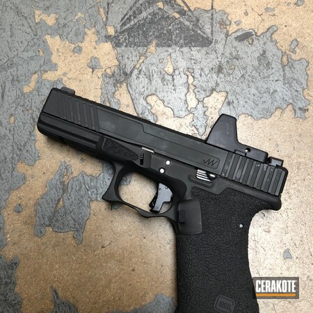 Powder Coating: Glock,Handguns,Pistol,Armor Black H-190,Defkon3,Hand Stippled