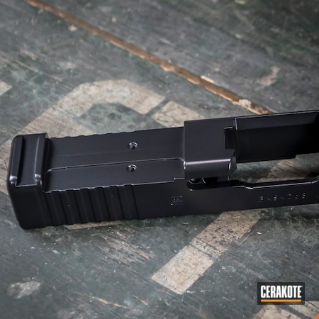 Powder Coating: Slide,Glock,Cerakote Elite Series,BLACKOUT E-100,Pistol,Glock 40