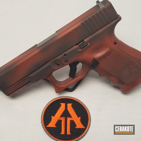 Powder Coating: 9mm,Graphite Black H-146,Glock,Distressed,Pistol,Glock 19,FIREHOUSE RED H-216,Battleworn