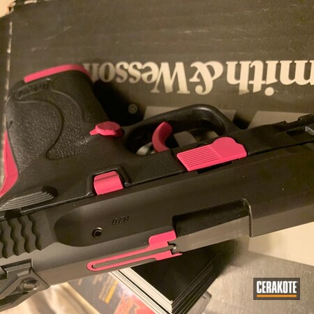 Powder Coating: Smith & Wesson,Ladies,SIG™ PINK H-224,Pistol,380EZ
