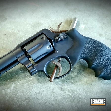 Powder Coating: Graphite Black H-146,Revolver,Wheel Gun