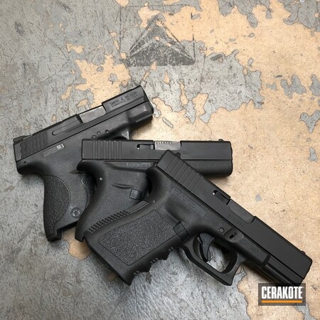 Powder Coating: Glock,Smith & Wesson,Slides,Gun Coatings,Handguns,Pistol,Armor Black H-190,Glock Slide,Solid Tone