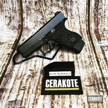 Powder Coating: Glock,Gun Coatings,BLACKOUT E-100,S.H.O.T,Pistol,Glock 43X,Stippled