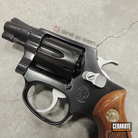 Powder Coating: Smith & Wesson,Gun Coatings,S.H.O.T,Crushed Silver H-255,Revolver,Midnight Blue H-238